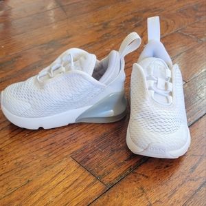 Nike Kids Sneakers in White and Gray